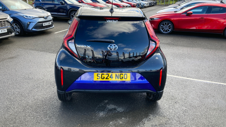 Toyota Aygo X 1.0 VVT-i Edge 5dr Petrol Hatchback